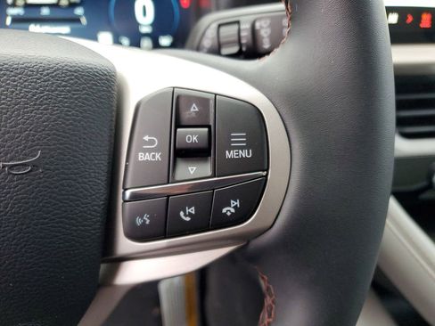 New 2026 Ford Explorer Active w/ Active Comfort Package image 16