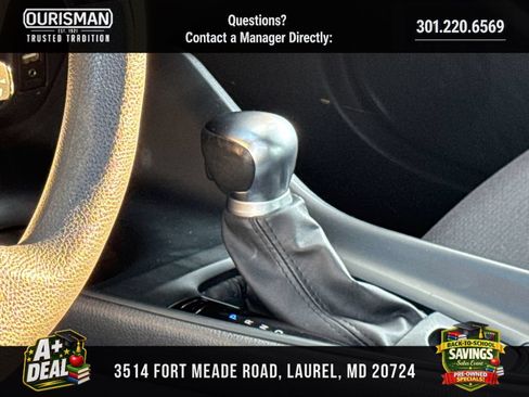Used 2019 Toyota C-HR LE FWD image 15