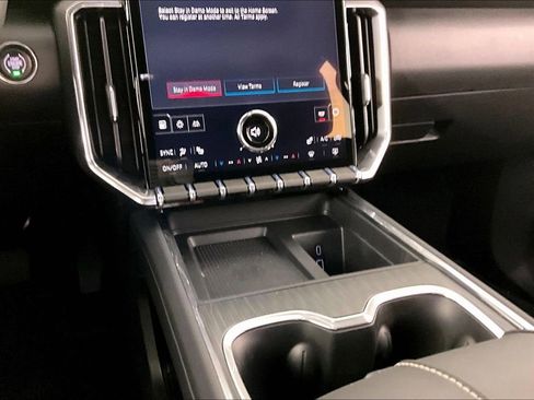 New 2026 GMC Acadia Elevation w/ Elevation Premium Package FWD image 7