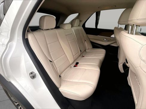 Certified 2025 Mercedes-Benz GLE 450e 4MATIC image 20