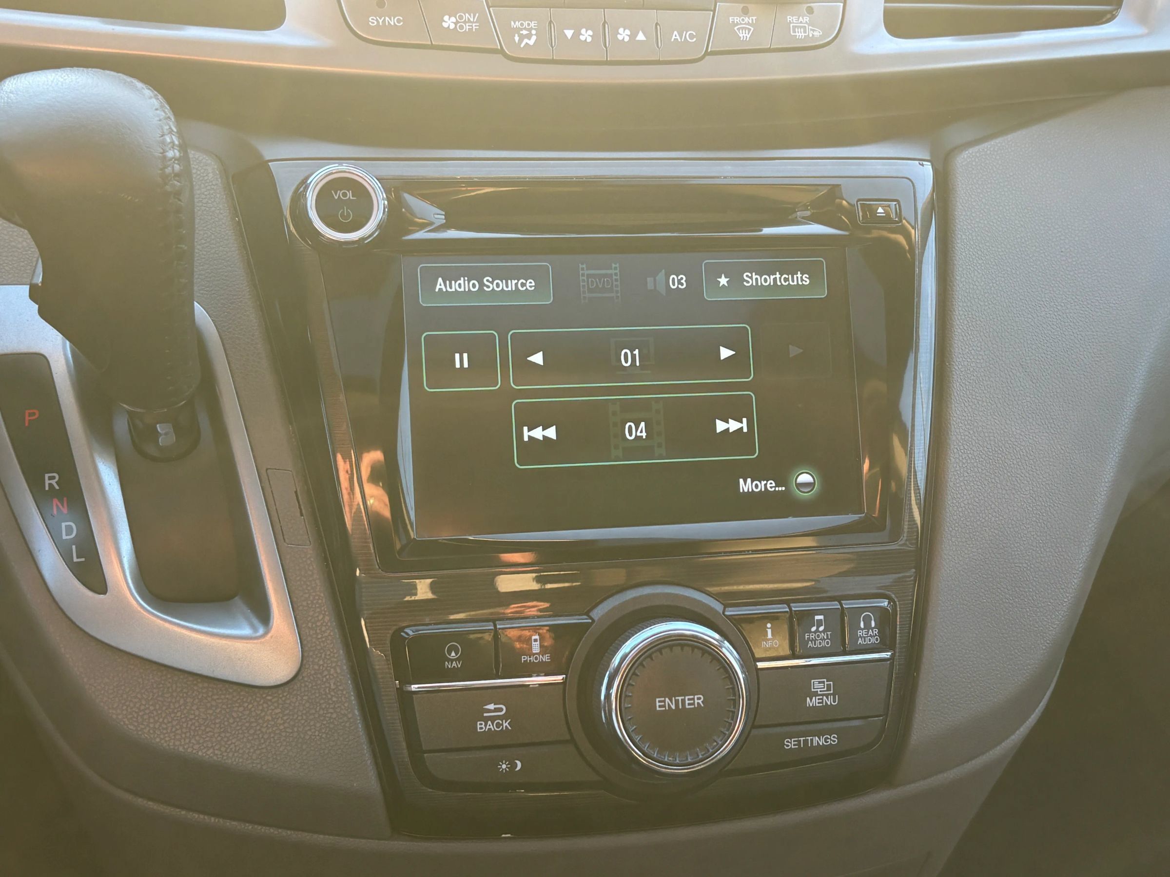 Used 2015 Honda Odyssey Touring Elite image 24