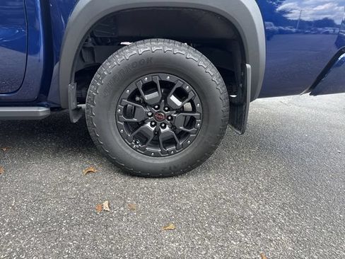 Used 2022 Nissan Frontier PRO-4X w/ Pro-4X Premium Package AWD/4WD image 34