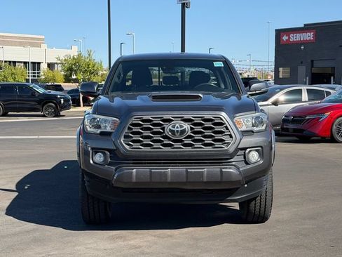 Used 2020 Toyota Tacoma TRD Sport w/ Technology Package AWD/4WD image 10