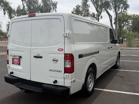 Used 2018 Nissan NV 2500 S image 6