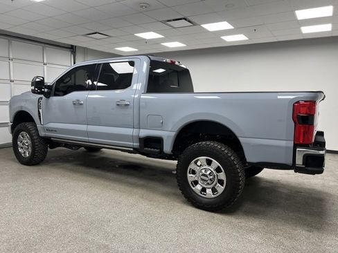 Used 2024 Ford F350 Lariat w/ Lariat Ultimate Package image 7