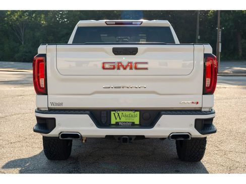 Used 2023 GMC Sierra 1500 AT4 AWD/4WD image 7