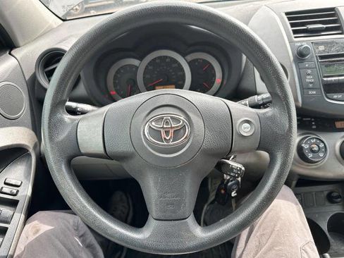 Used 2010 Toyota RAV4 4WD image 33