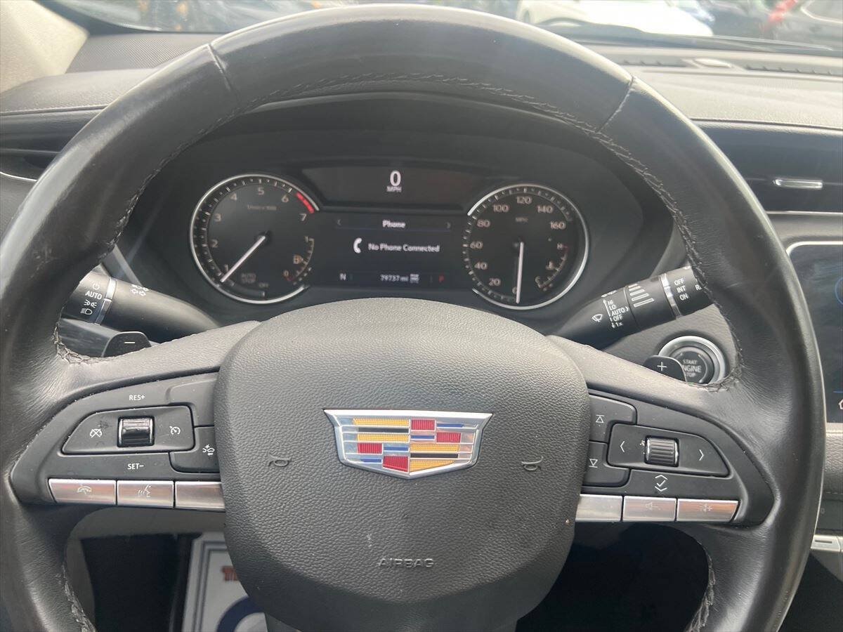 Used 2023 Cadillac XT4 Premium Luxury AWD/4WD image 11