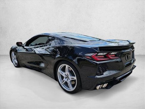 Used 2022 Chevrolet Corvette Stingray Coupe w/ Engine Appearance Package RWD image 7