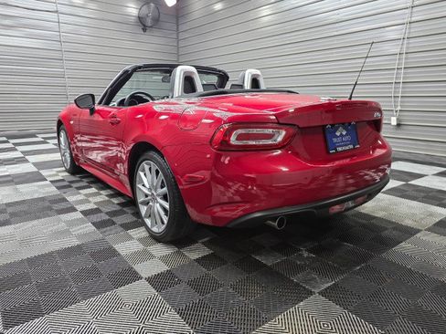 Used 2017 FIAT 124 Spider Lusso RWD image 7