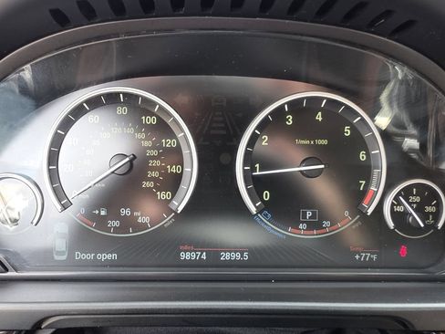 Used 2014 BMW 535i xDrive Sedan AWD/4WD image 35