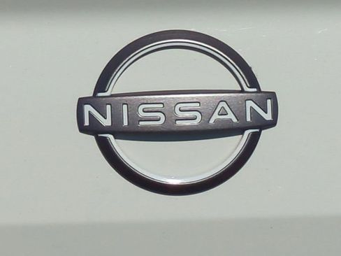 Used 2025 Nissan Altima 2.5 SV FWD image 31