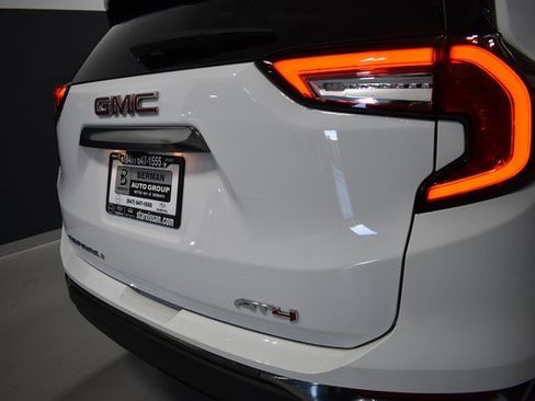 Used 2023 GMC Terrain AT4 w/ Infotainment Package II image 12