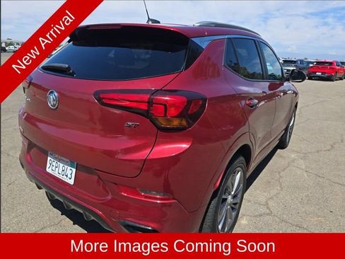 Used 2023 Buick Encore GX Select w/ Experience Buick Package FWD image 3