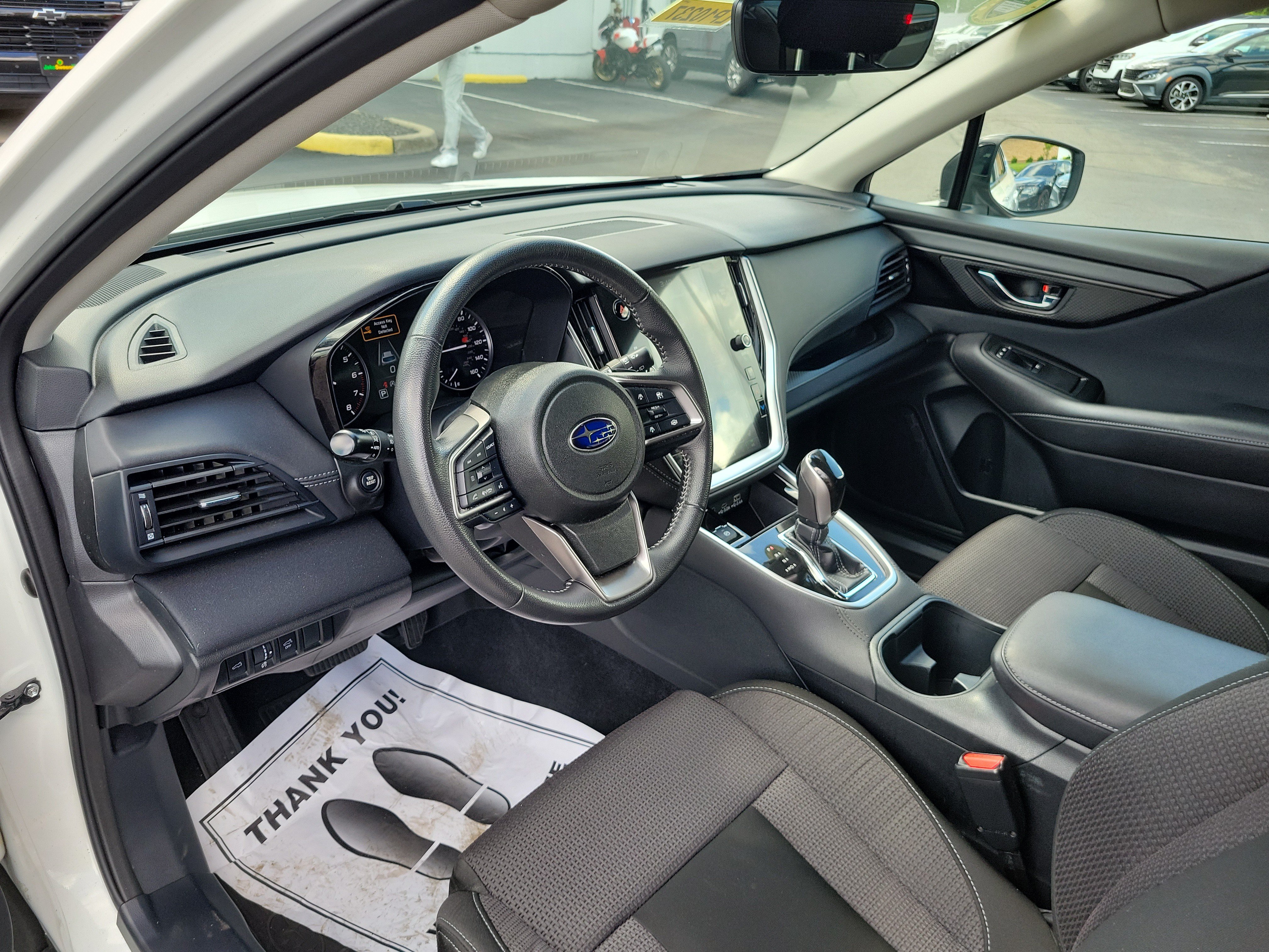 Used 2024 Subaru Outback Premium AWD/4WD image 18