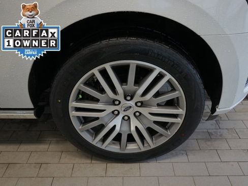 Certified 2023 Ford Expedition Platinum image 16