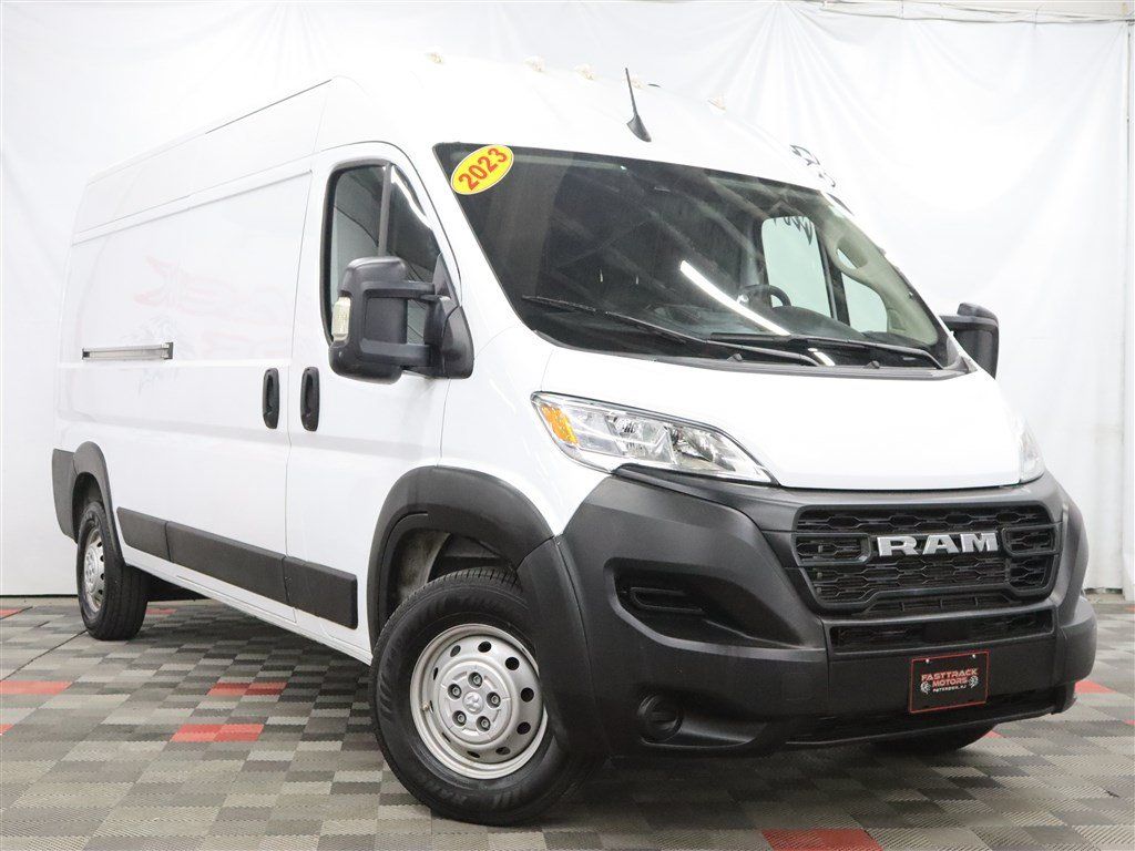 Used 2023 RAM ProMaster 2500 FWD image 3
