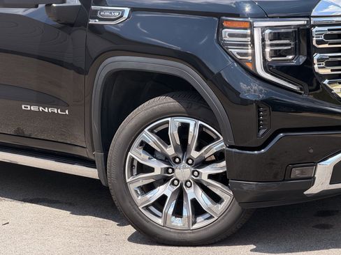 Used 2026 GMC Sierra 1500 Denali w/ Denali Reserve Package AWD/4WD image 3