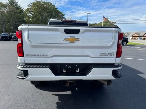 Used 2022 Chevrolet Silverado 2500 High Country w/ Z71 Off-Road Package image 7