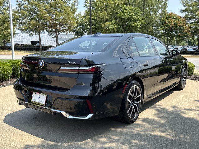 Certified 2026 BMW 740i xDrive AWD/4WD image 5