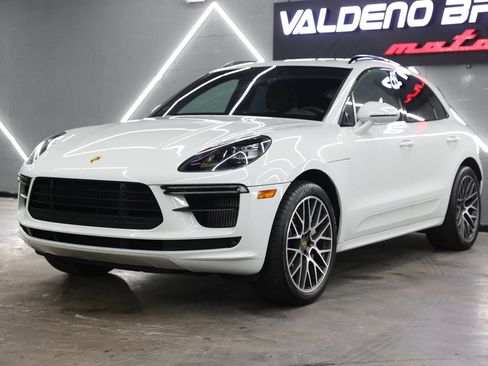 Used 2020 Porsche Macan Turbo AWD/4WD image 9