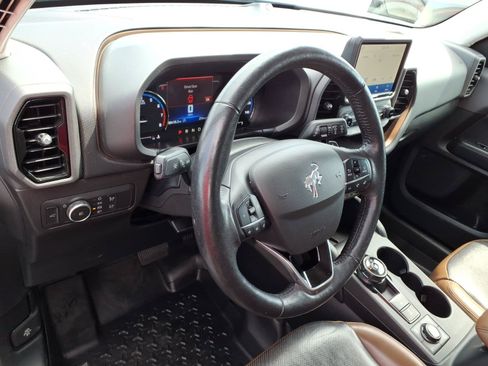 Used 2021 Ford Bronco Sport Badlands w/ Badlands Package AWD/4WD image 8