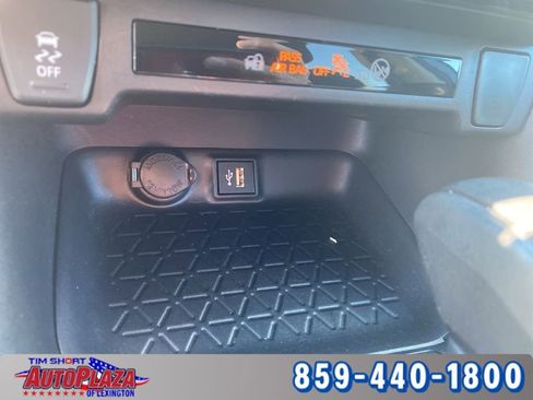 Used 2024 Toyota RAV4 LE image 39