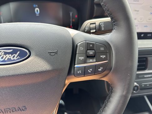 New 2025 Ford Maverick XLT w/ XLT Luxury Package image 23