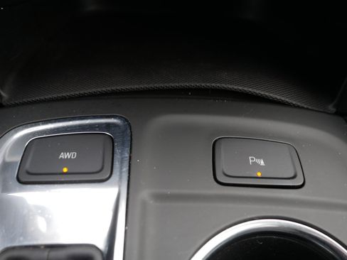 Used 2024 Chevrolet Equinox LT w/ LPO, Floor Liner Package image 32