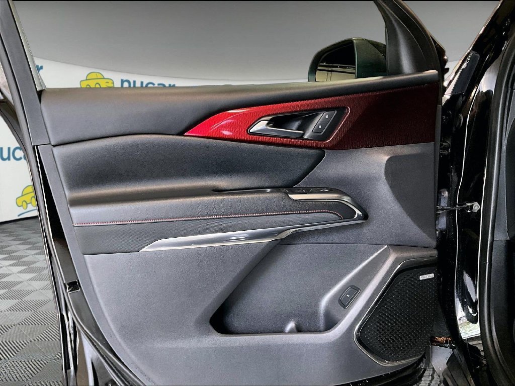 Used 2024 Chevrolet Traverse Z71 w/ Enhanced Driving Package AWD/4WD image 9