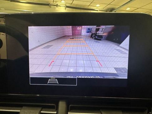 Used 2024 Chevrolet Trax RS image 4