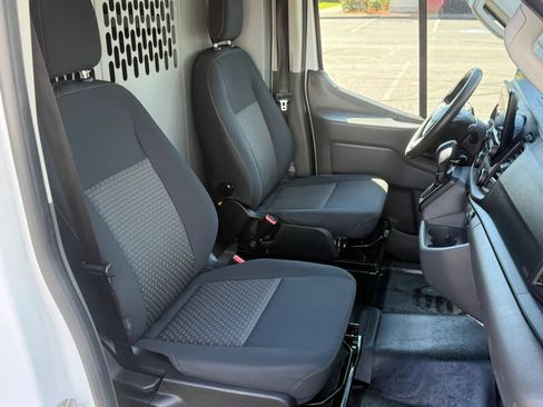 Used 2023 Ford Transit 250 Medium Roof AWD image 17