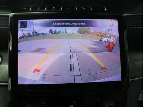 New 2025 Jeep Grand Cherokee Limited w/ Black Appearance Package image 19