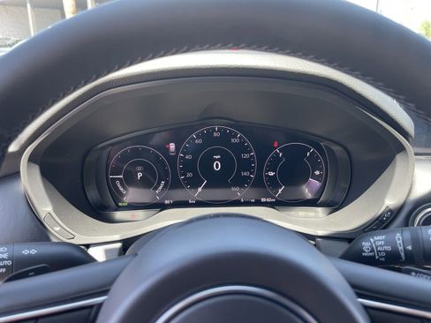 New 2025 MAZDA CX-70 Plug-In Hybrid w/ Premium Plus image 34