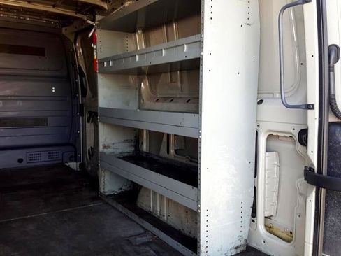 Used 2014 Mercedes-Benz Sprinter 2500 image 12