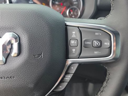 New 2026 RAM 1500 Laramie AWD/4WD image 15