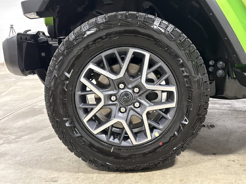 New 2026 Jeep Wrangler Unlimited Sahara AWD/4WD image 27