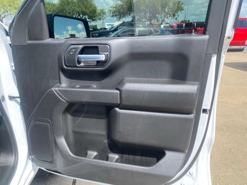 New 2026 GMC Yukon Denali w/ Advanced Technology Package RWD image 9