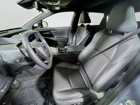 Certified 2024 Subaru Solterra w/ Touring Package AWD/4WD image 17