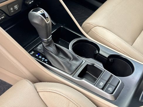 Used 2017 Hyundai Tucson Limited image 28