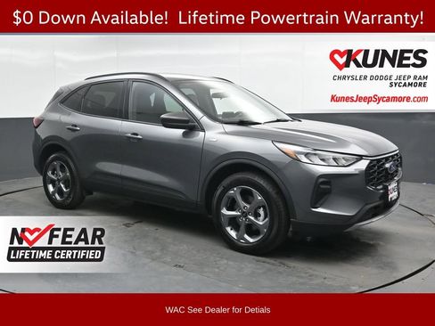 Used 2025 Ford Escape ST-Line AWD/4WD image 1