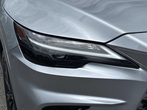 Used 2024 Lexus RX 500h F Sport w/ Cold Area Package AWD/4WD image 9