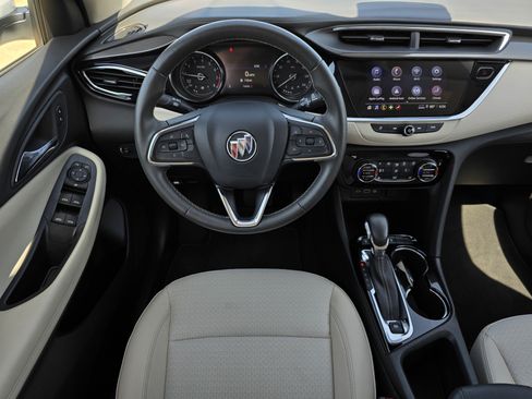 Used 2023 Buick Encore GX Select FWD image 9