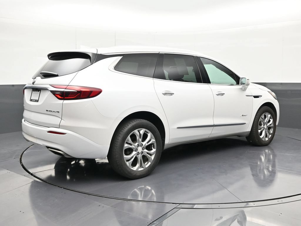 Used 2018 Buick Enclave Avenir FWD image 5