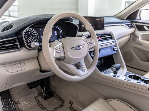 Used 2026 Genesis G70 2.5T Prestige RWD image 18