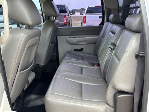 Used 2012 Chevrolet Silverado 3500 W/T w/ Skid Plate Package image 12