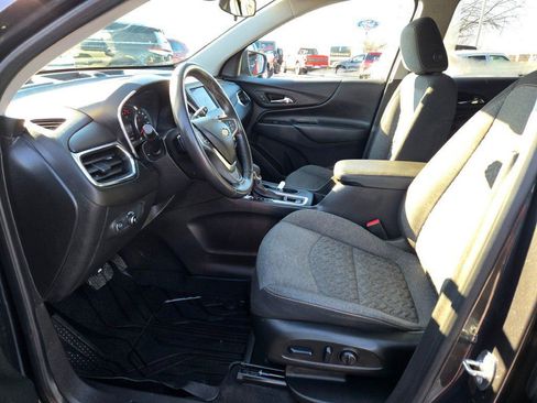 Used 2022 Chevrolet Equinox LT image 19