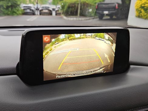 Used 2017 MAZDA CX-5 Touring w/ Preferred Equipment Package AWD/4WD image 16
