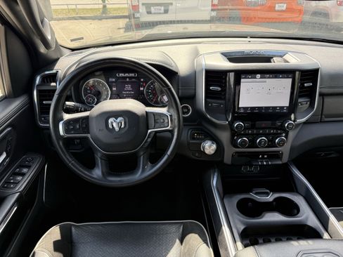 Used 2024 RAM 1500 Laramie image 15