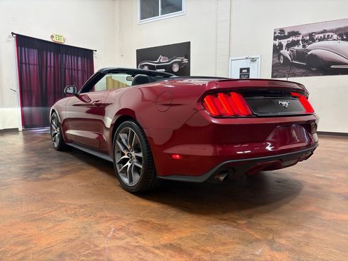 Used 2015 Ford Mustang Premium RWD image 7